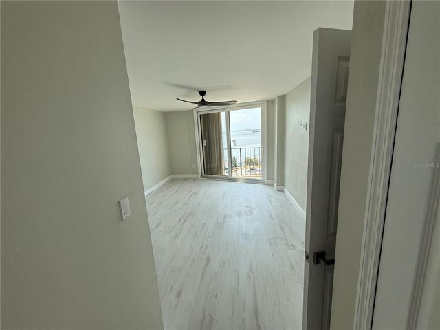 2530 GARY CIRCLE 802, Dunedin, FL 34698