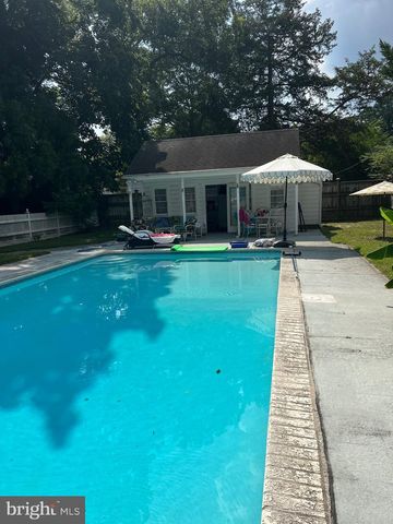 800 CAMDEN AVE, Salisbury, MD 21801
