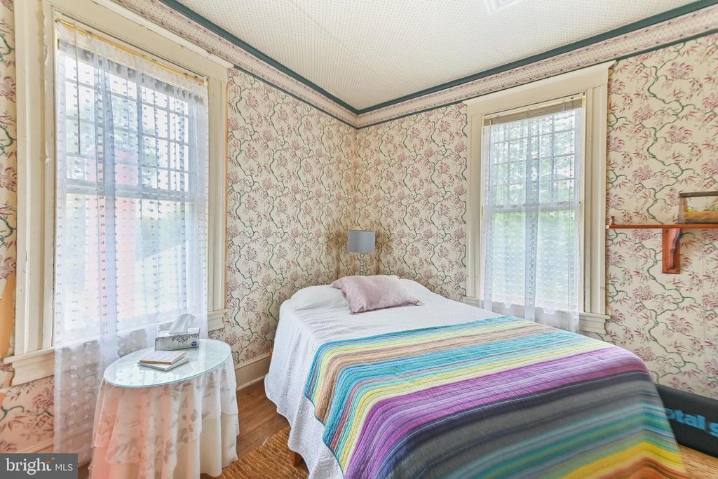 Image 19 of property listing at 800 CAMDEN AVE, Salisbury, MD 21801