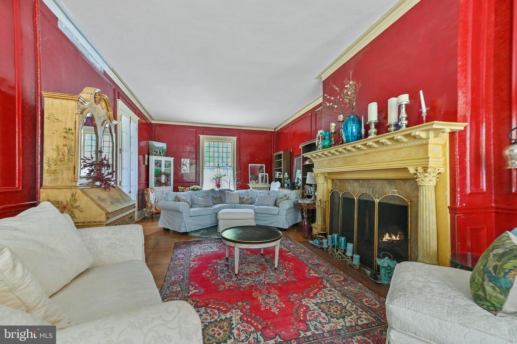 Image 6 of property listing at 800 CAMDEN AVE, Salisbury, MD 21801