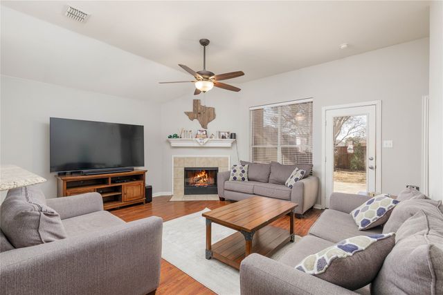 2408 Geneva Lane, Mckinney, TX 75072