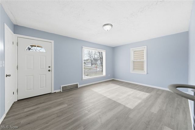 20705 Hansen Road, Maple Heights, OH 44137