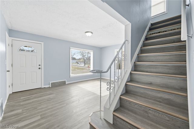 20705 Hansen Road, Maple Heights, OH 44137