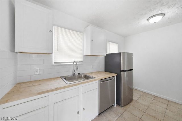 20705 Hansen Road, Maple Heights, OH 44137