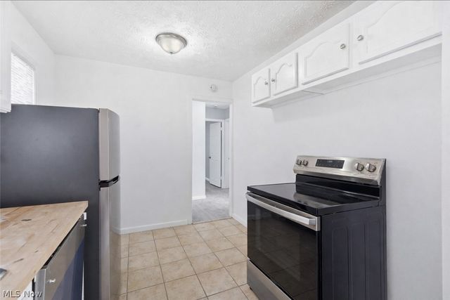 20705 Hansen Road, Maple Heights, OH 44137