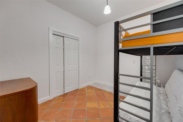 5652 SW An County Rd 2202, Palestine, TX 75803