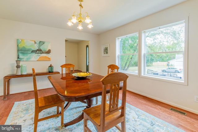 2024 EVANSDALE DR, Hyattsville, MD 20783