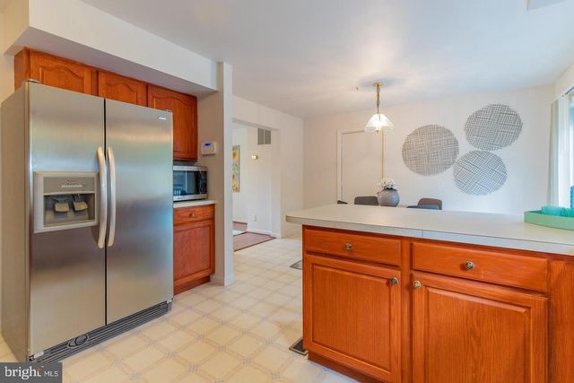 2024 EVANSDALE DR, Hyattsville, MD 20783