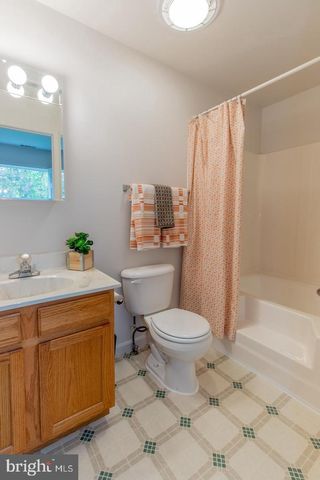 2024 EVANSDALE DR, Hyattsville, MD 20783