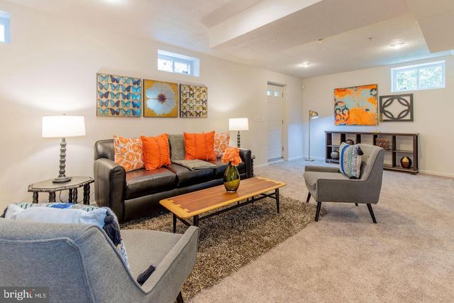 2024 EVANSDALE DR, Hyattsville, MD 20783