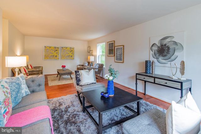 2024 EVANSDALE DR, Hyattsville, MD 20783
