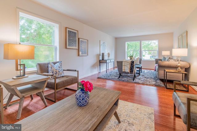 2024 EVANSDALE DR, Hyattsville, MD 20783