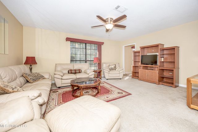 3040 Pabst Road, Ocean Springs, MS 39564