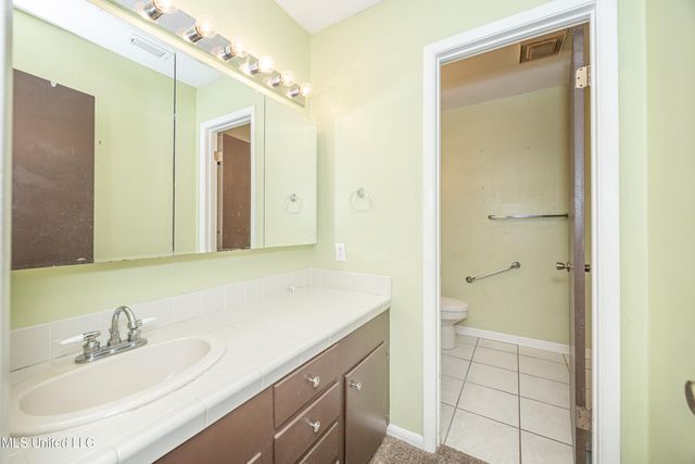 3040 Pabst Road, Ocean Springs, MS 39564