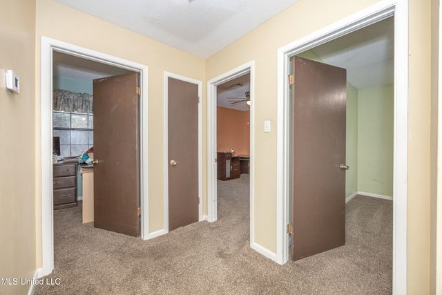 3040 Pabst Road, Ocean Springs, MS 39564