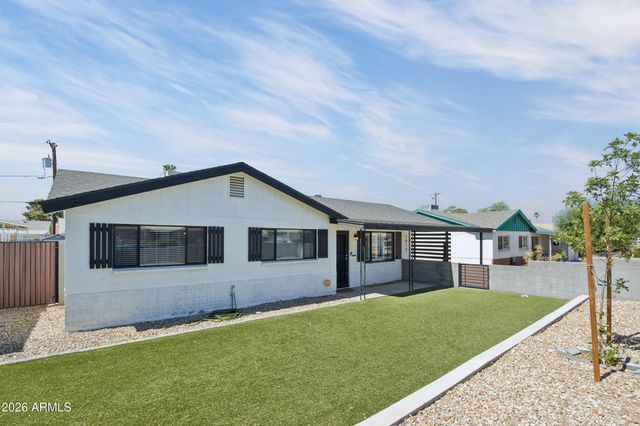 1017 E EL CAMINITO Drive, Phoenix, AZ 85020