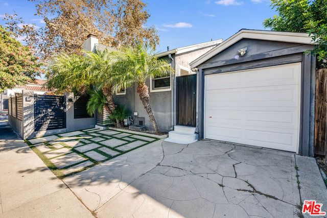 7722 Clinton Street, Los Angeles, CA 90036