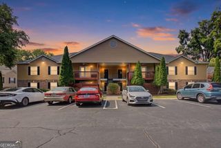 706 Brighton Point, Sandy Springs, GA 30328