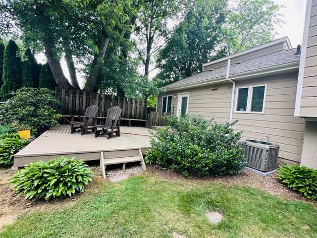 1587 N Rustic Drive, La Porte, IN 46350