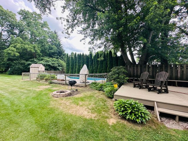 1587 N Rustic Drive, La Porte, IN 46350