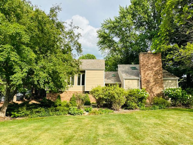 1587 N Rustic Drive, La Porte, IN 46350