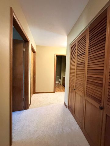 1587 N Rustic Drive, La Porte, IN 46350