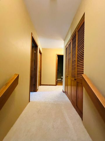 1587 N Rustic Drive, La Porte, IN 46350