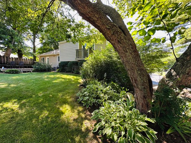 1587 N Rustic Drive, La Porte, IN 46350