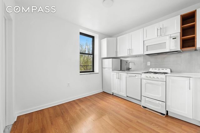 293 Tompkins Avenue, New York City, NY 11221