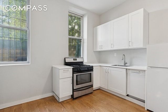 293 Tompkins Avenue, New York City, NY 11221