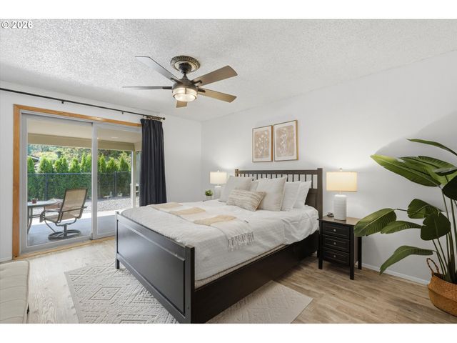 20855 Sw 90TH Ave, Tualatin, OR 97062
