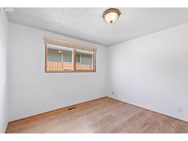 20855 Sw 90TH Ave, Tualatin, OR 97062