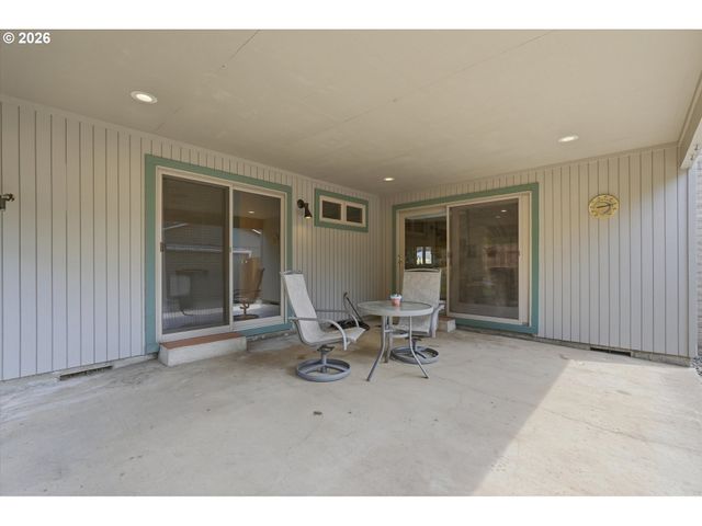 20855 Sw 90TH Ave, Tualatin, OR 97062