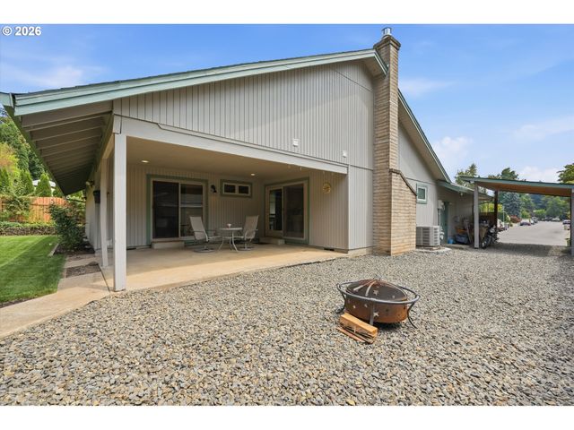 20855 Sw 90TH Ave, Tualatin, OR 97062