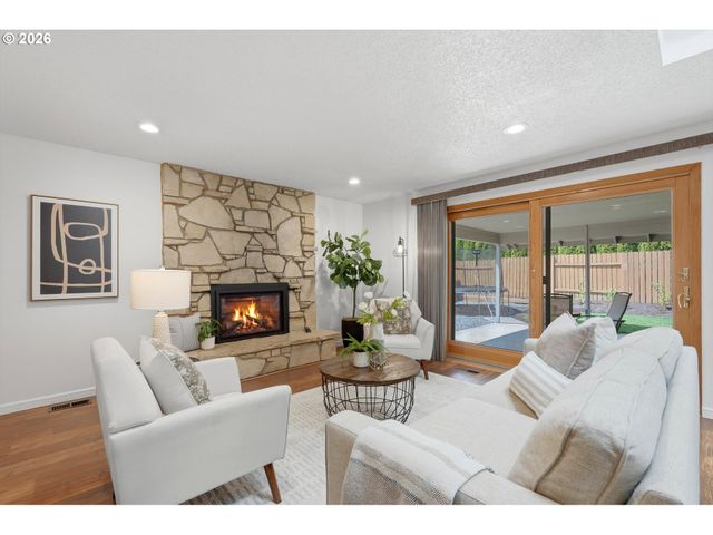 20855 Sw 90TH Ave, Tualatin, OR 97062