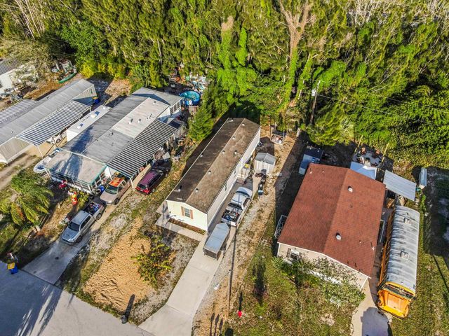 8333 SE Sandy Lane, Hobe Sound, FL 33455