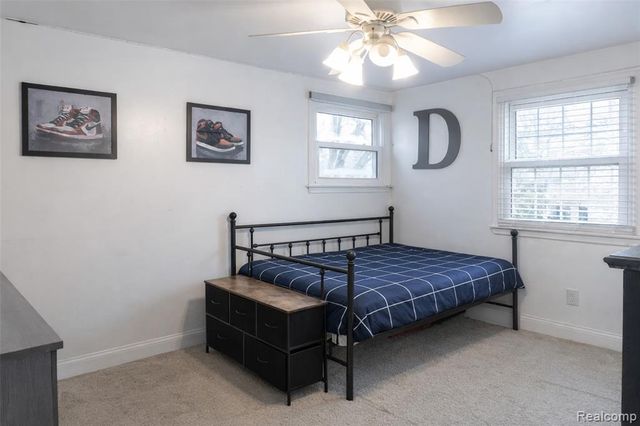 25342 Wykeshire Road, Farmington, MI 48336