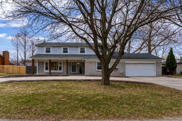 25342 Wykeshire Road, Farmington, MI 48336