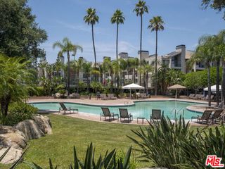 5515 Canoga Avenue 230, Woodland Hills (los Angeles), CA 91367