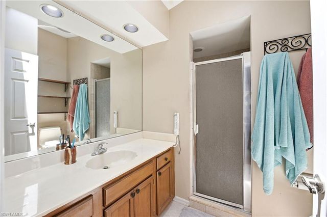 221 Channing CT, Naples, FL 34110