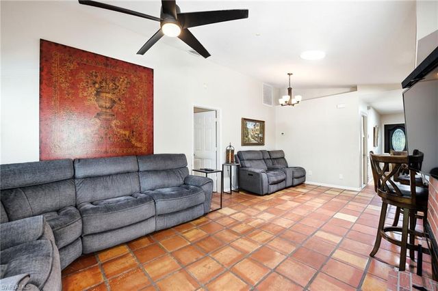221 Channing CT, Naples, FL 34110