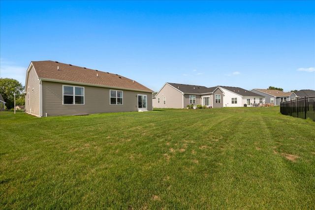 422 Cottrell Lane, Aurora, IL 60506