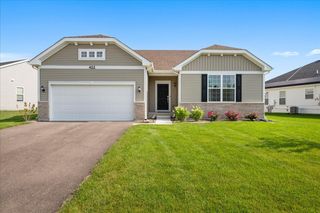 422 Cottrell Lane, Aurora, IL 60506