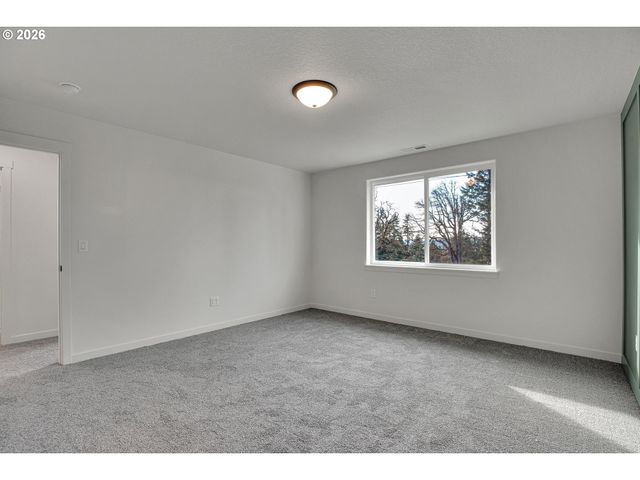 16113 Barlow Trail Ln, Oregon City, OR 97045