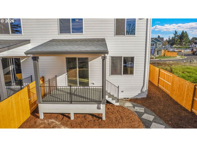 16113 Barlow Trail Ln, Oregon City, OR 97045