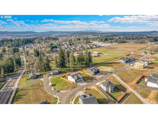 16113 Barlow Trail Ln, Oregon City, OR 97045