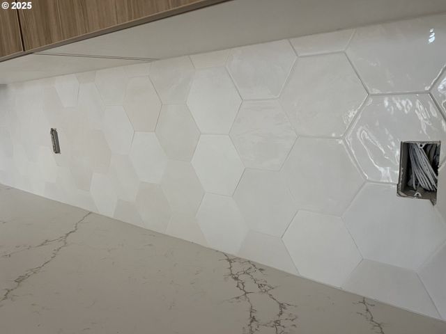 16113 Barlow Trail Ln, Oregon City, OR 97045