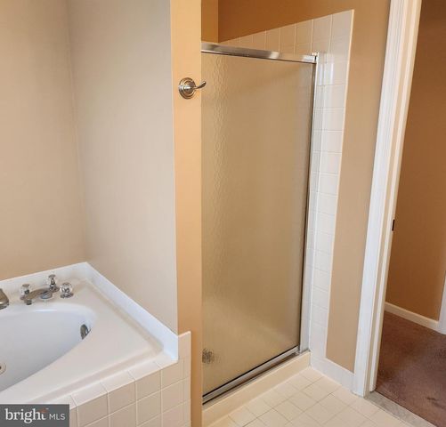 449 OAKMONT CT, Harleysville, PA 19438