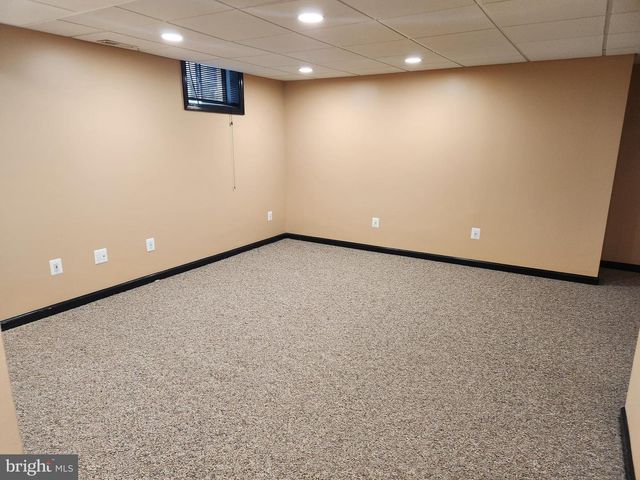 449 OAKMONT CT, Harleysville, PA 19438