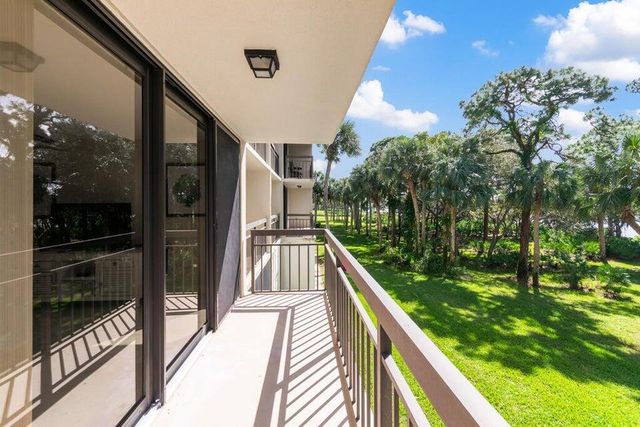 2101 Marina Isle Way 203, Jupiter, FL 33477